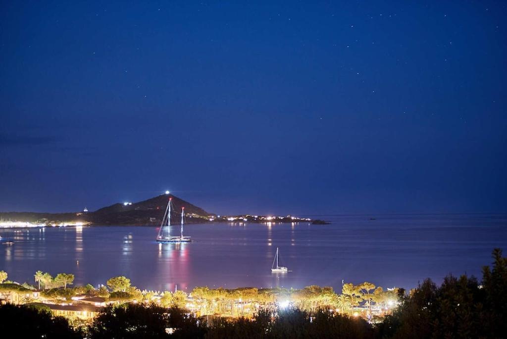 Villa Stunning Sea View W/private Pool - 5 Minutes From The Beach! *