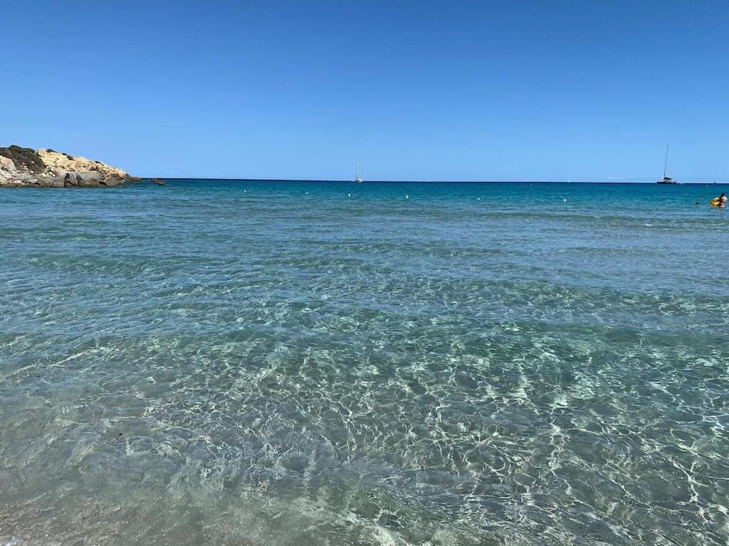 Stunning Sea View W/private Pool - 5 Minutes From The Beach!
