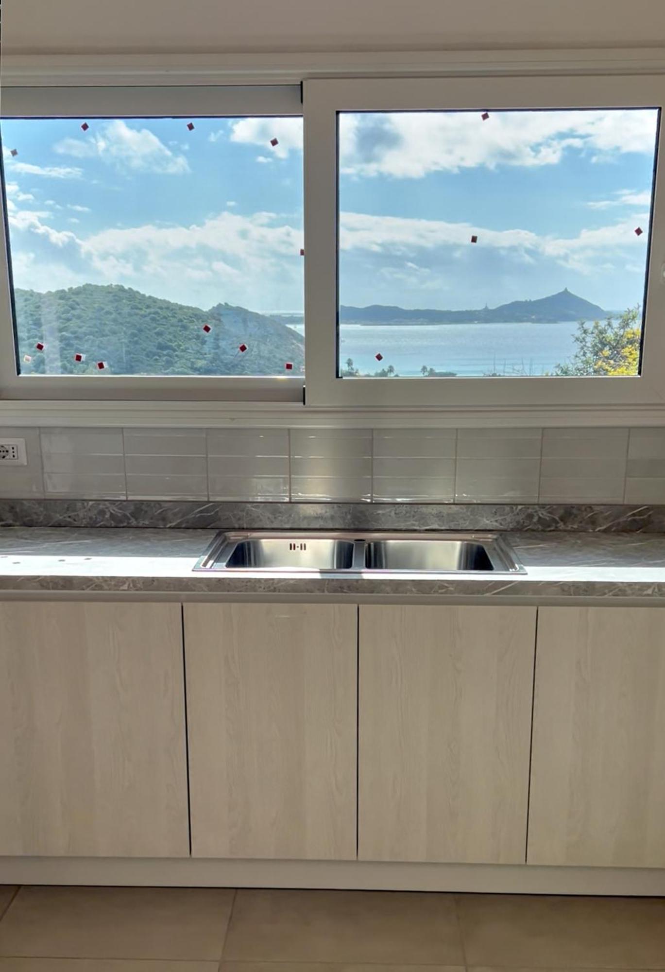 Stunning Sea View W/private Pool - 5 Minutes From The Beach! *
